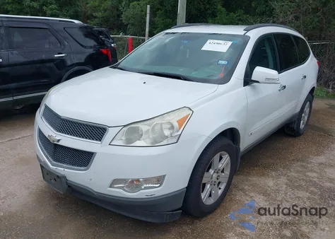 2010 Chevrolet Traverse Lt z USA, uszkodzony, nr VIN 1GNLRGED3AS149328